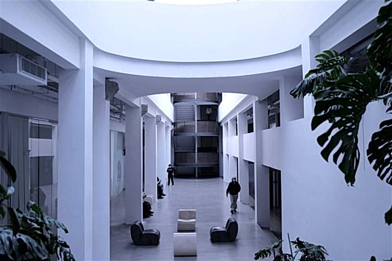 Kliniklerde Sakin Alan Tasarımları.